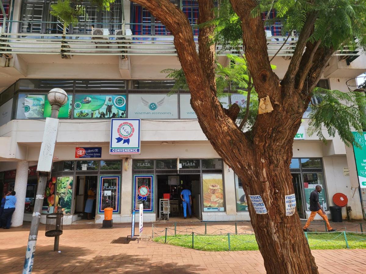 Lolo'S 1Bed Apt-Best Location-2Balconies Harare Exteriör bild