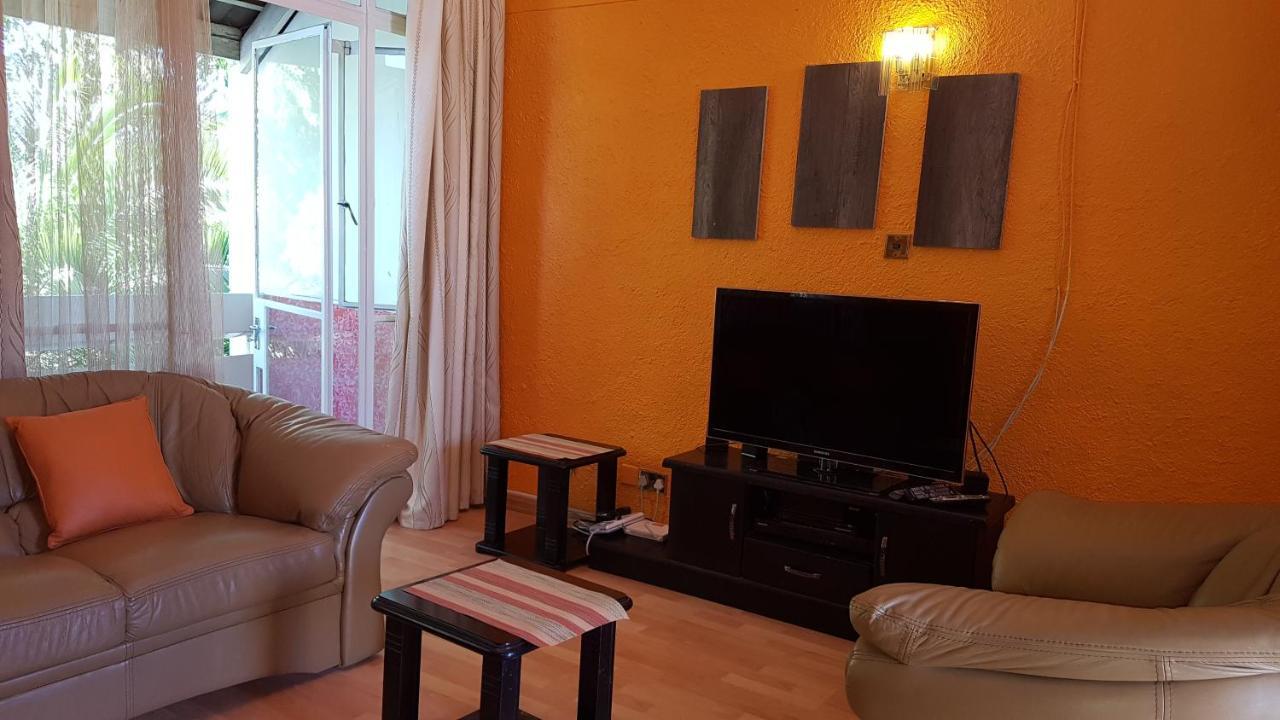 Lolo'S 1Bed Apt-Best Location-2Balconies Harare Exteriör bild